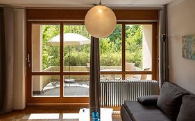 Ruhige 2-Zimmer Wohnung m.Terrasse,Nähe Uni-Klinik